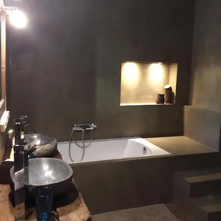 住宿加早餐酒店 Le Val D'ailleurs 柔基耶